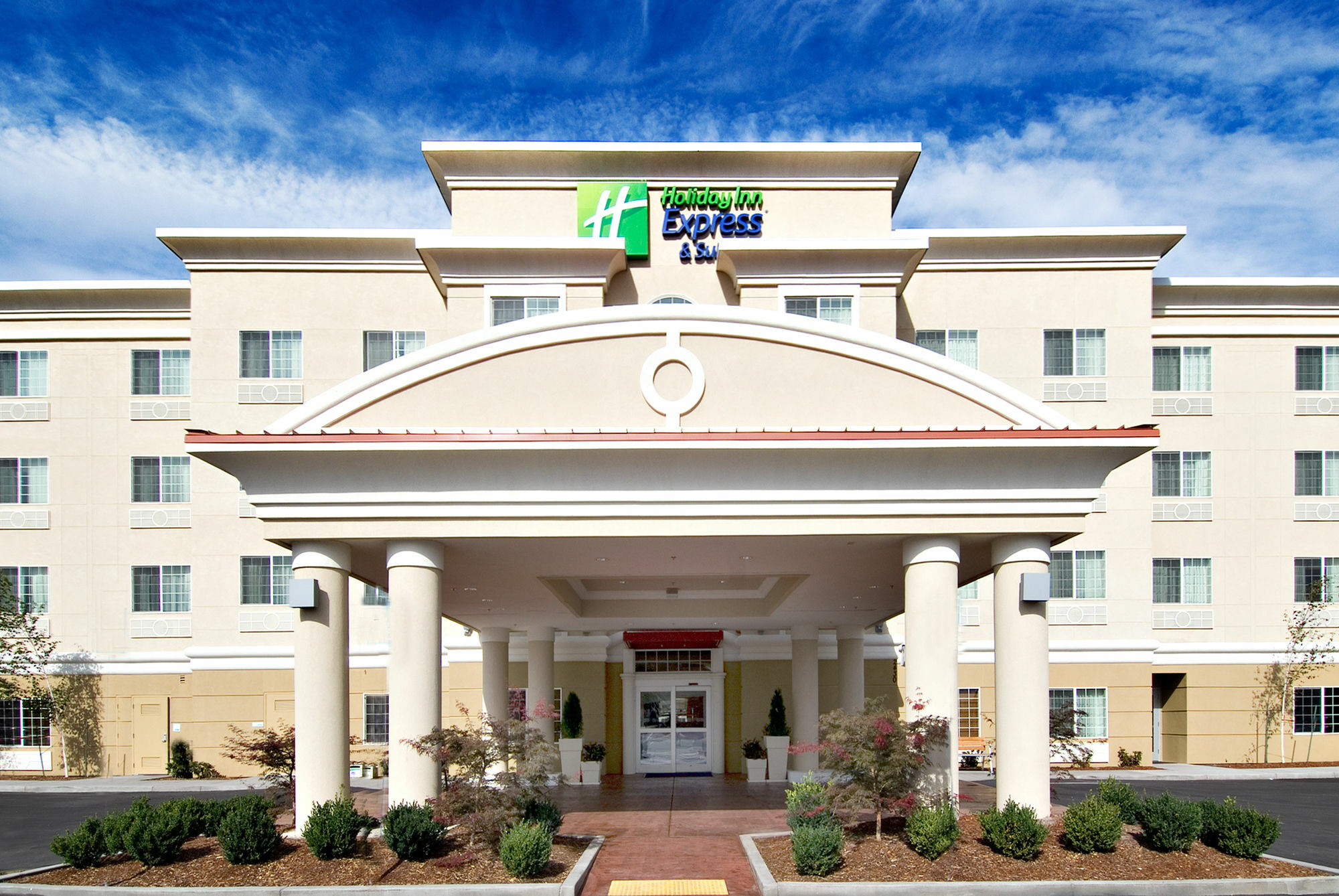 Holiday Inn Express And Suites Klamath Klamath Falls Exterior foto